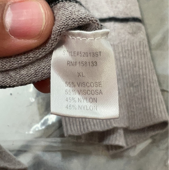 Pink Clover Women's Grey and Black Striped Crew Neck Sweater - XL - Picture 4 of 4